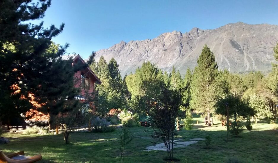 Hermoso complejo de cabañas en Lago Puelo